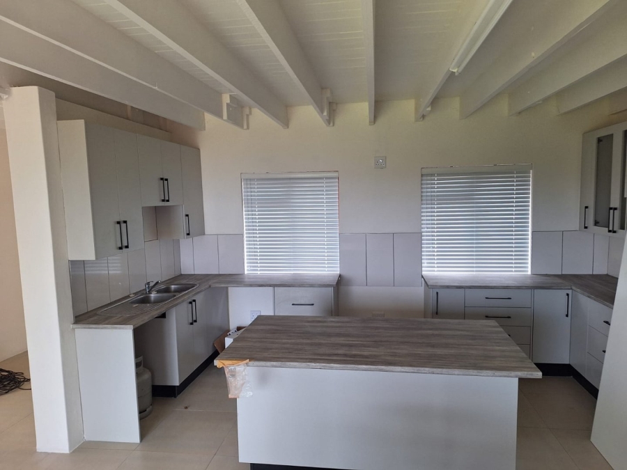 3 Bedroom Property for Sale in Grootbrakhoogte Western Cape